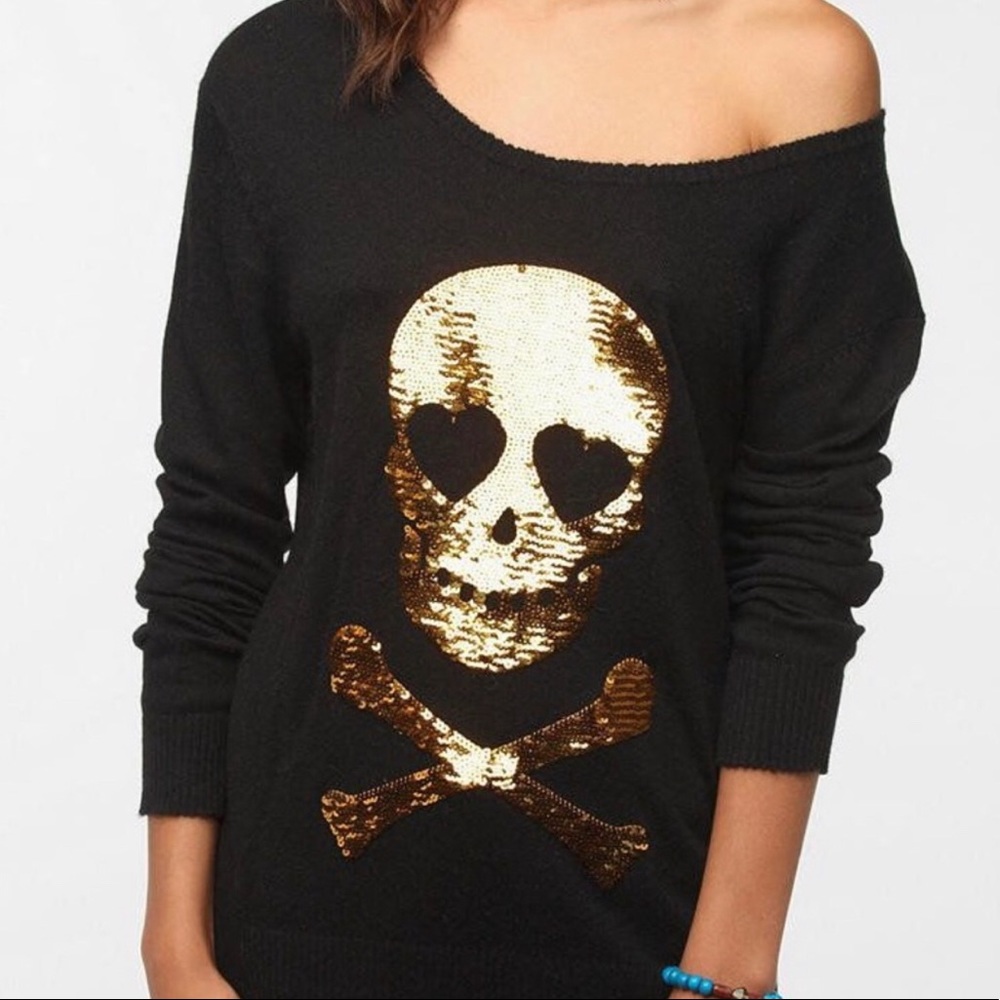 Wildfox love skull sweater ☠️